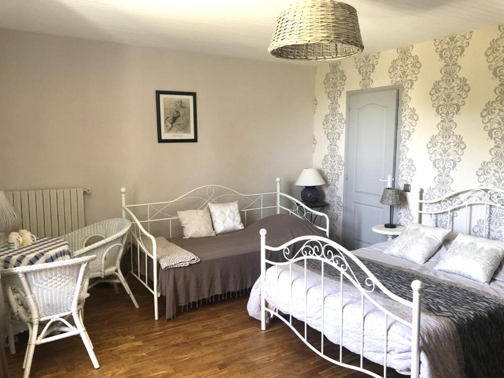 Chez Nicole Et Michel Bed & Breakfast Monlezun Dış mekan fotoğraf