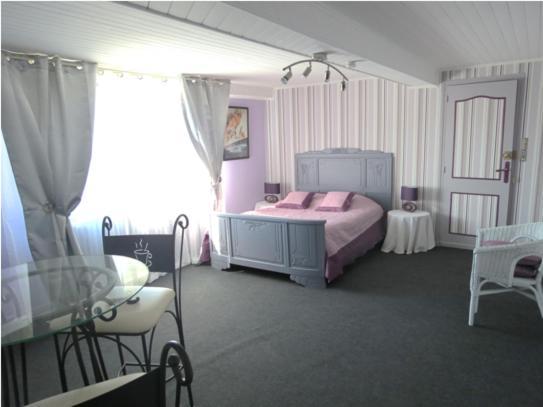 Chez Nicole Et Michel Bed & Breakfast Monlezun Dış mekan fotoğraf